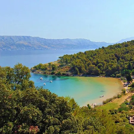 With A Parking Space Postira, Brac - 21308 Daire