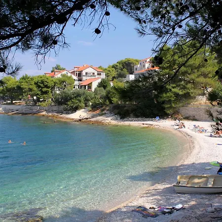 With A Parking Space Postira, Brac - 21308 Daire Postira